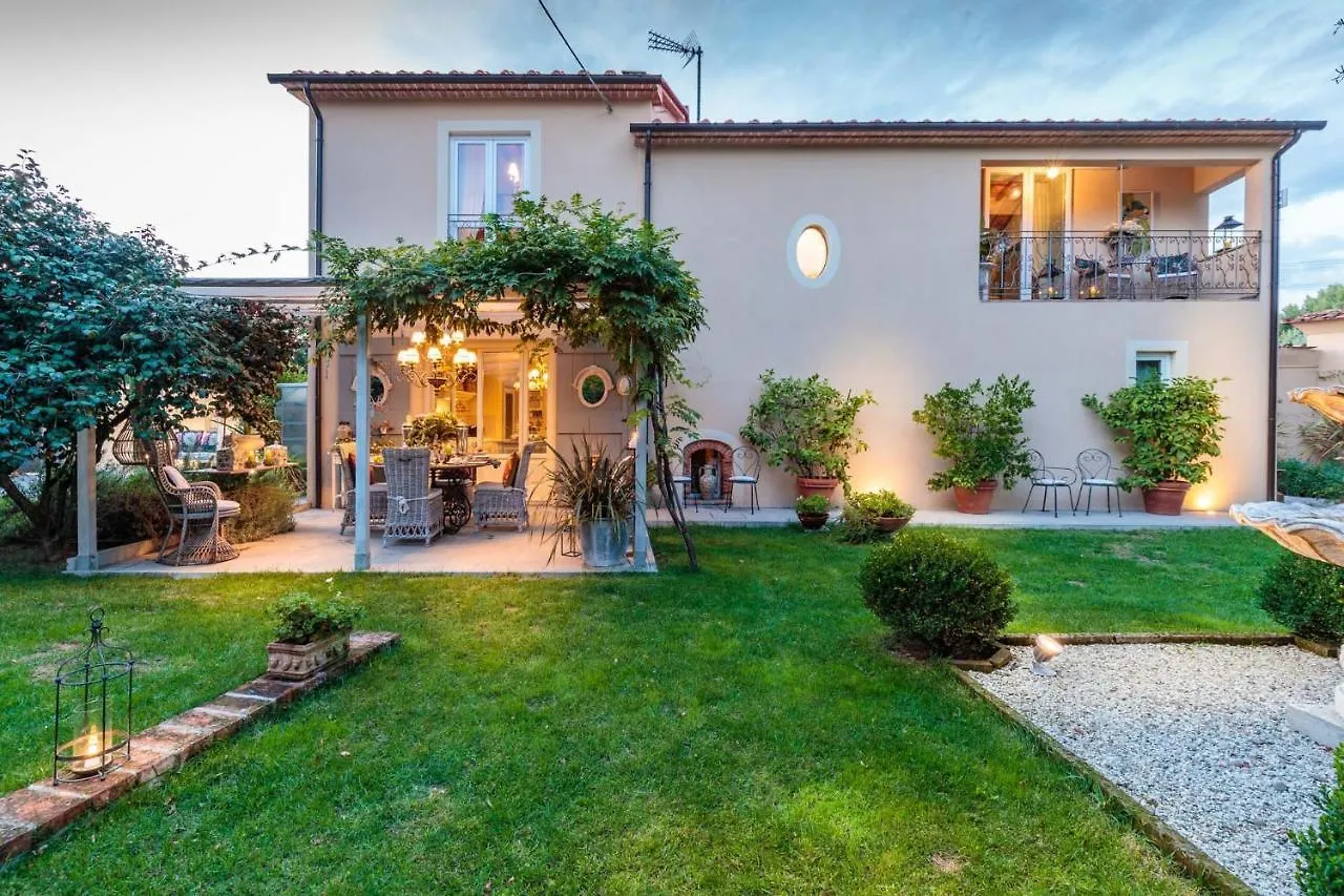 Villa Gianna, The Secret Interior Designer'S Private Retreat With Pool San Piero in Campo  San Piero in Campo (Tuscany)